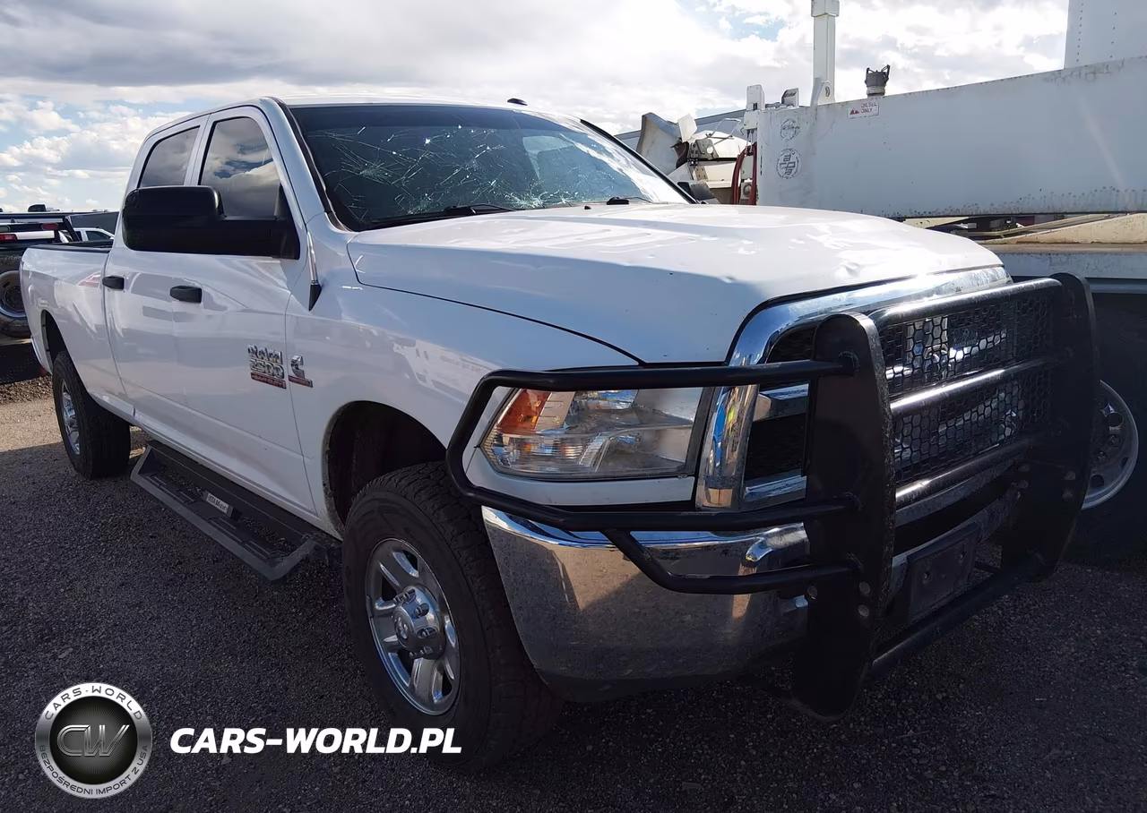 2018 Ram 2500 Tradesman 4X4 8' Box VIN:3C6UR5HL8JG237682 - 1