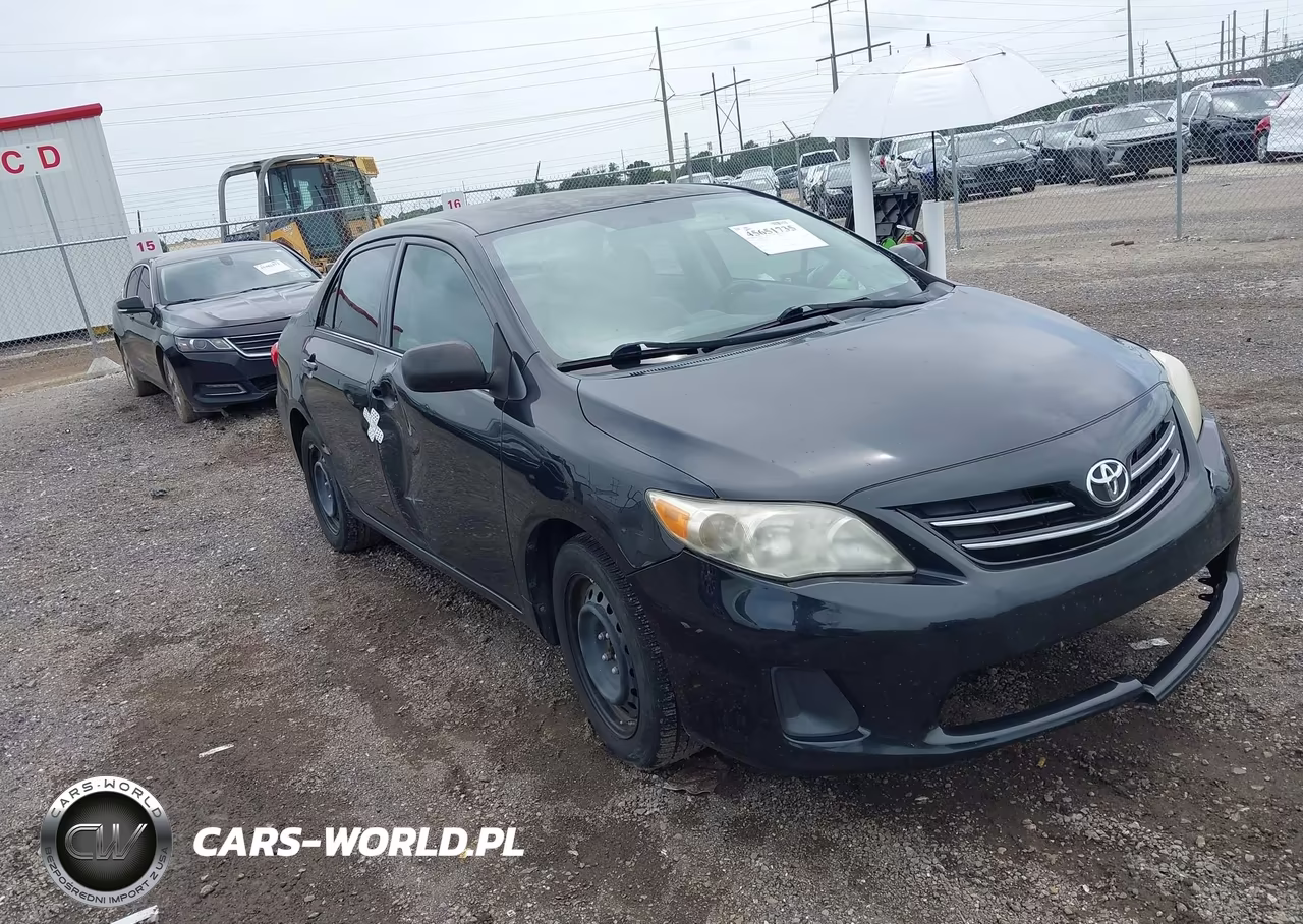 2013 Toyota Corolla Le VIN:5YFBU4EE8DP189811 - 1