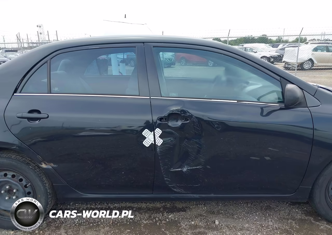 2013 Toyota Corolla Le VIN:5YFBU4EE8DP189811 - 14