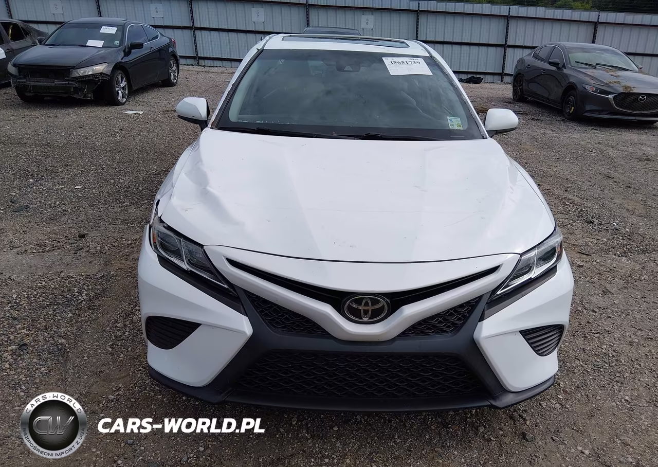 2018 Toyota Camry Se VIN:4T1B11HKXJU105300 - 13