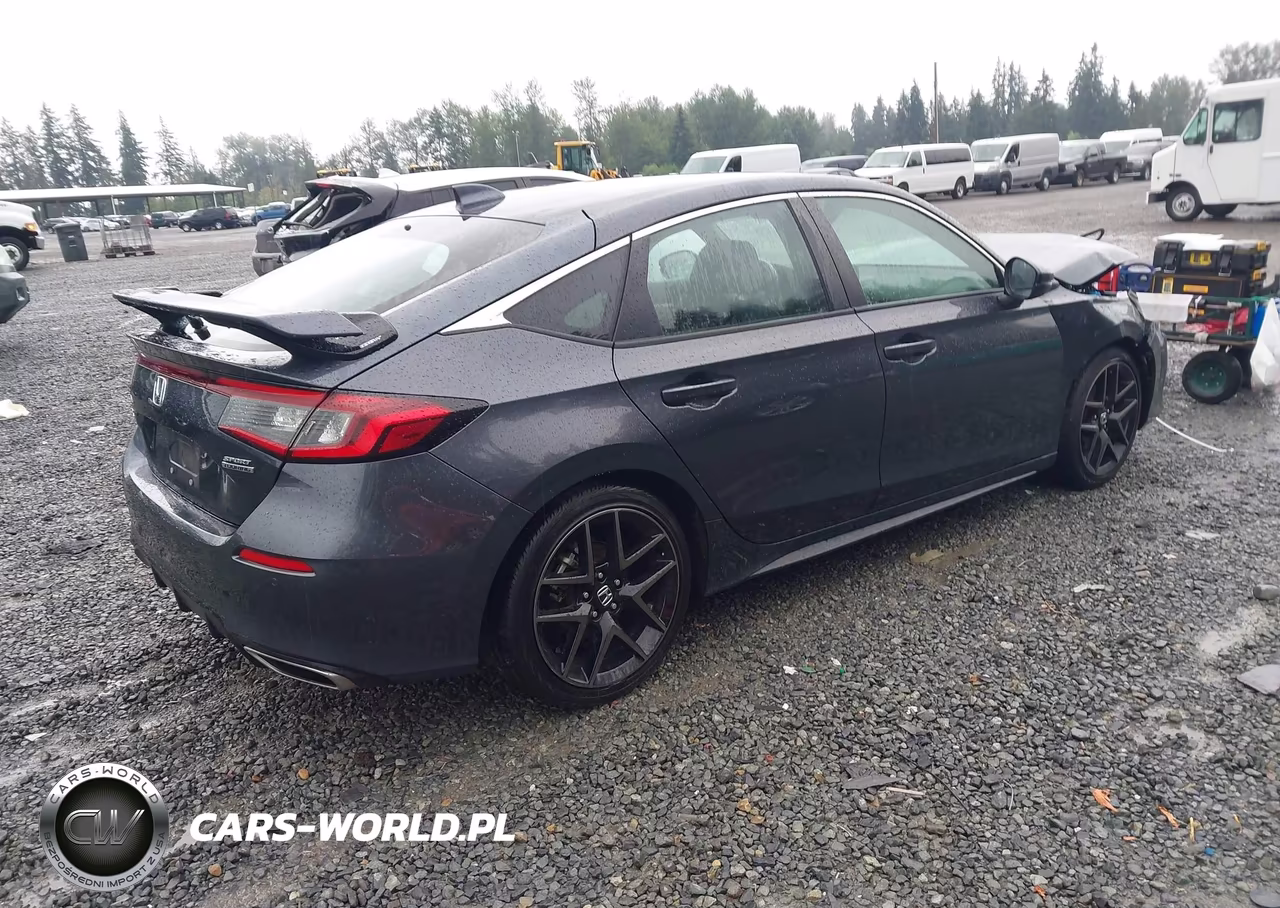 2024 Honda Civic Sport Touring VIN:19XFL1H83RE017204 - 4