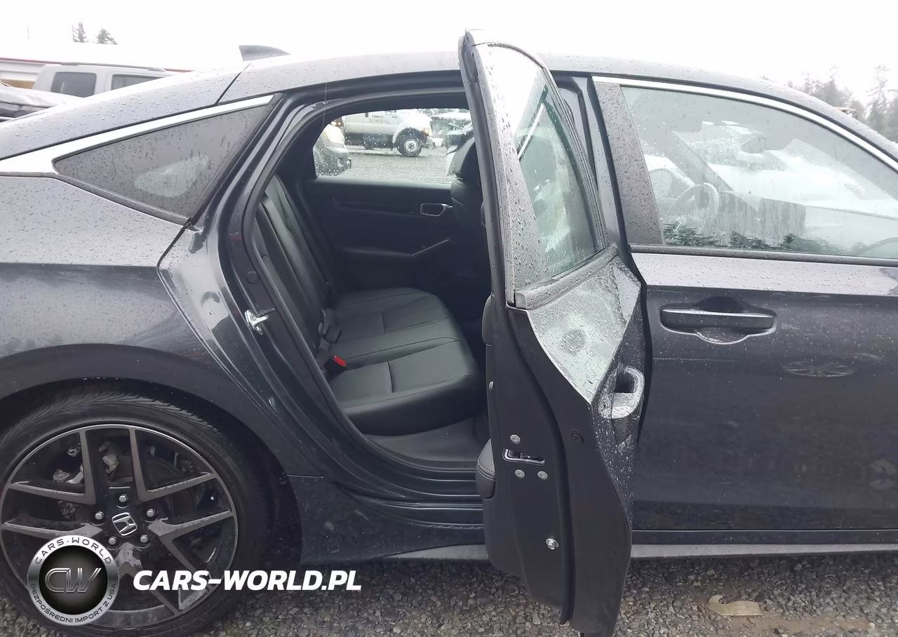 2024 Honda Civic Sport Touring VIN:19XFL1H83RE017204 - 8
