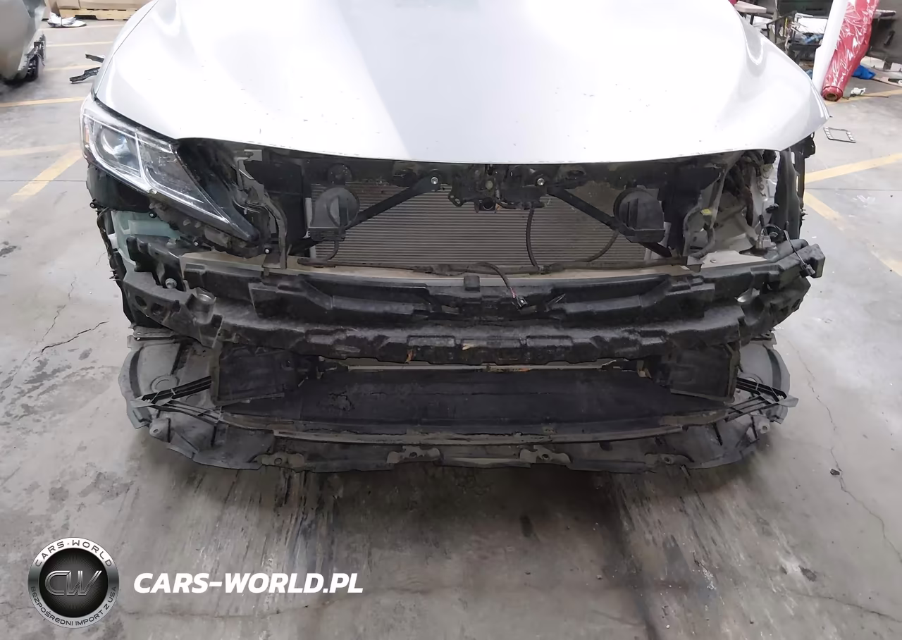 2018 Toyota Camry Le VIN:4T1B11HK0JU628521 - 6