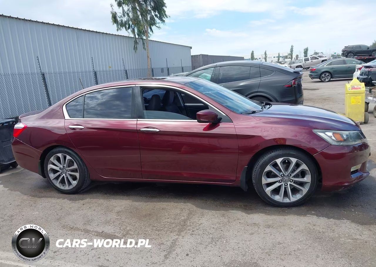 2013 Honda Accord Sport VIN:1HGCR2F54DA272070 - 13