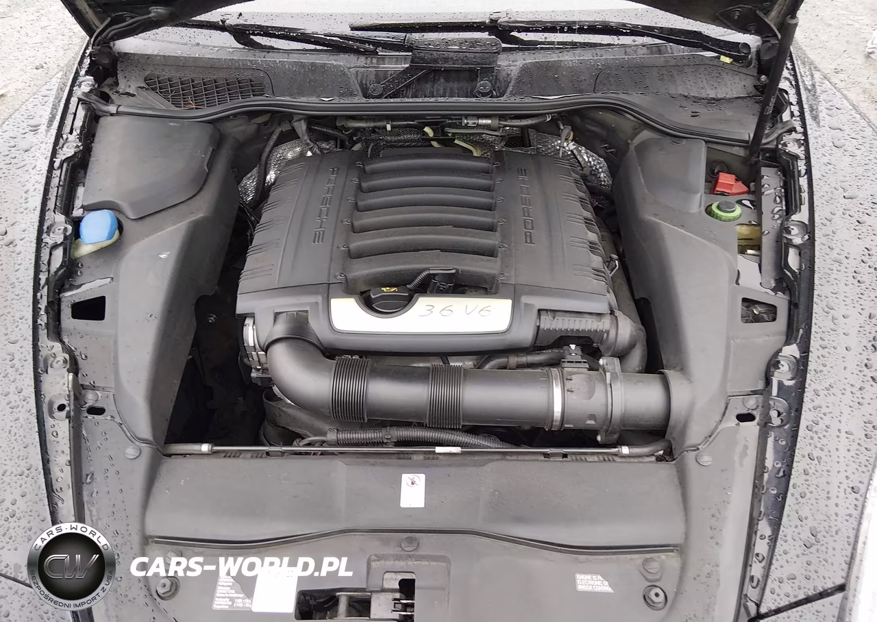 2012 Porsche Cayenne VIN:WP1AA2A28CLA12735 - 10