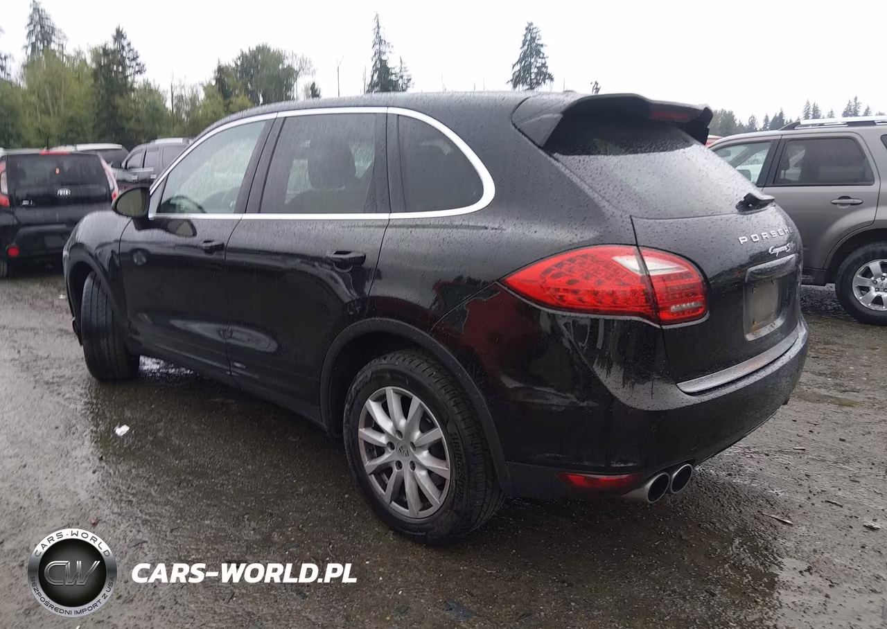 2012 Porsche Cayenne VIN:WP1AA2A28CLA12735 - 3