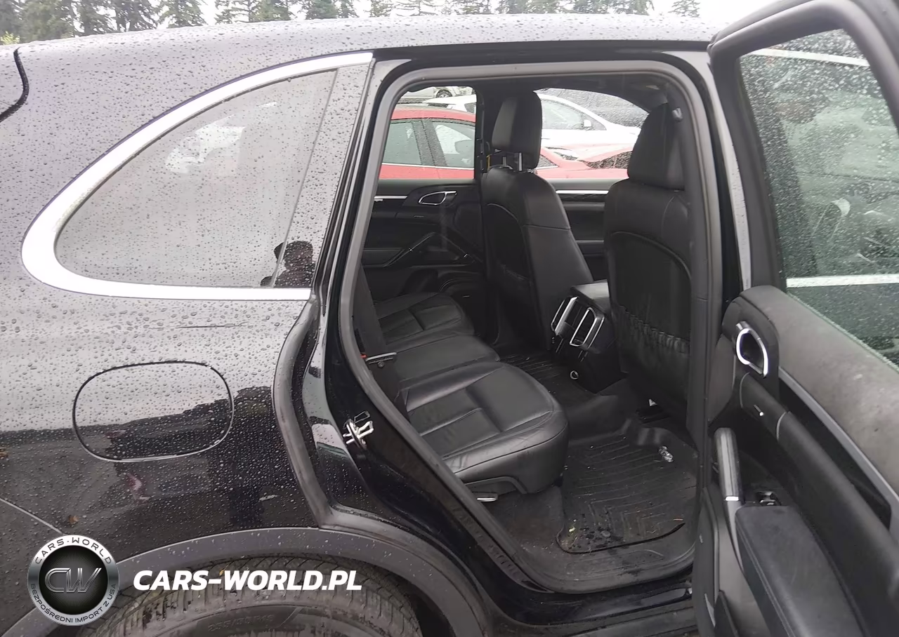 2012 Porsche Cayenne VIN:WP1AA2A28CLA12735 - 8