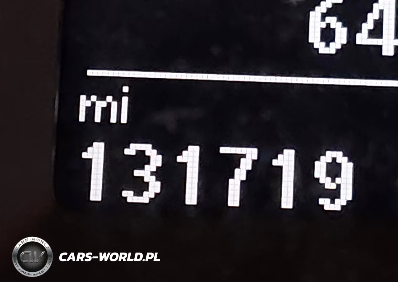 2015 Volkswagen Tiguan S VIN:WVGBV7AXXFW092220 - 16