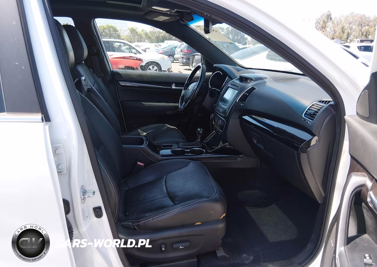 2014 Kia Sorento Limited V6 VIN:5XYKW4A7XEG439010 - 5
