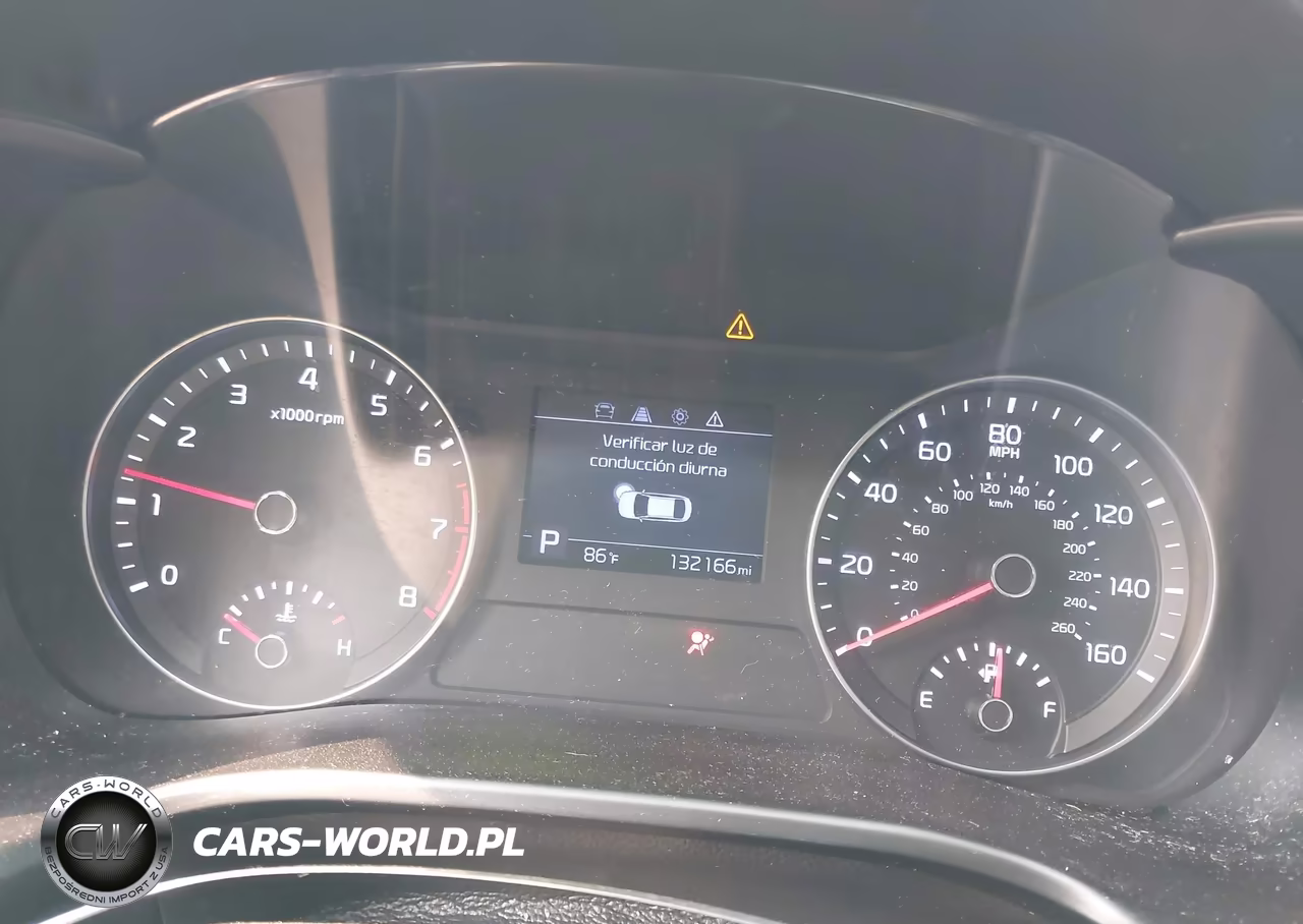 2019 Kia Forte Lxs VIN:3KPF24AD5KE067569 - 7