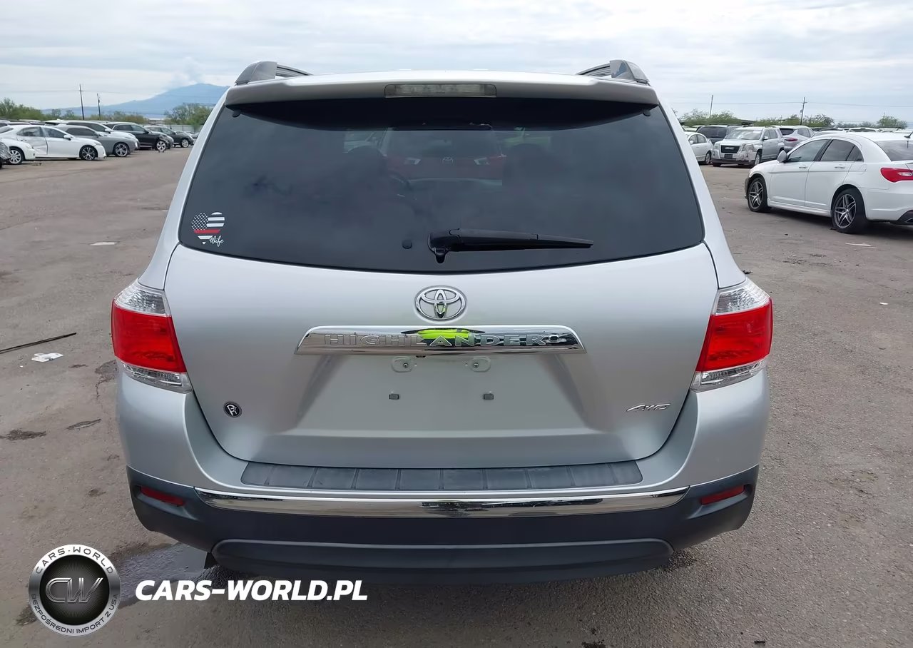 2013 Toyota Highlander Base Plus V6 VIN:5TDBK3EH0DS202472 - 16