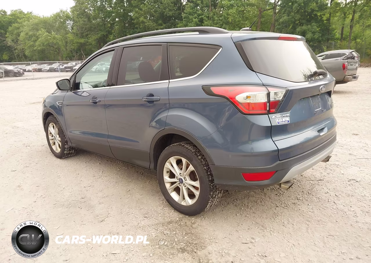 2018 Ford Escape Se VIN:1FMCU9GD1JUA11660 - 3