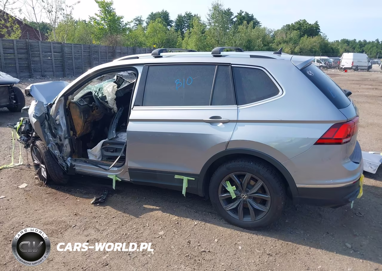 2022 Volkswagen Tiguan 2.0T Se VIN:3VV2B7AX3NM168681 - 13