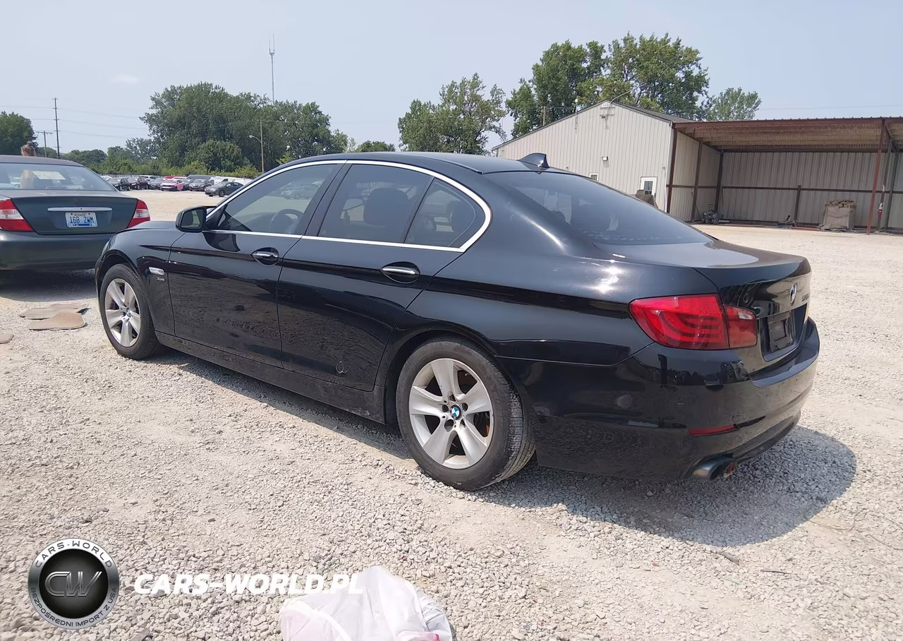 2012 BMW 528I xDrive VIN:WBAXH5C51CDW08969 - 3