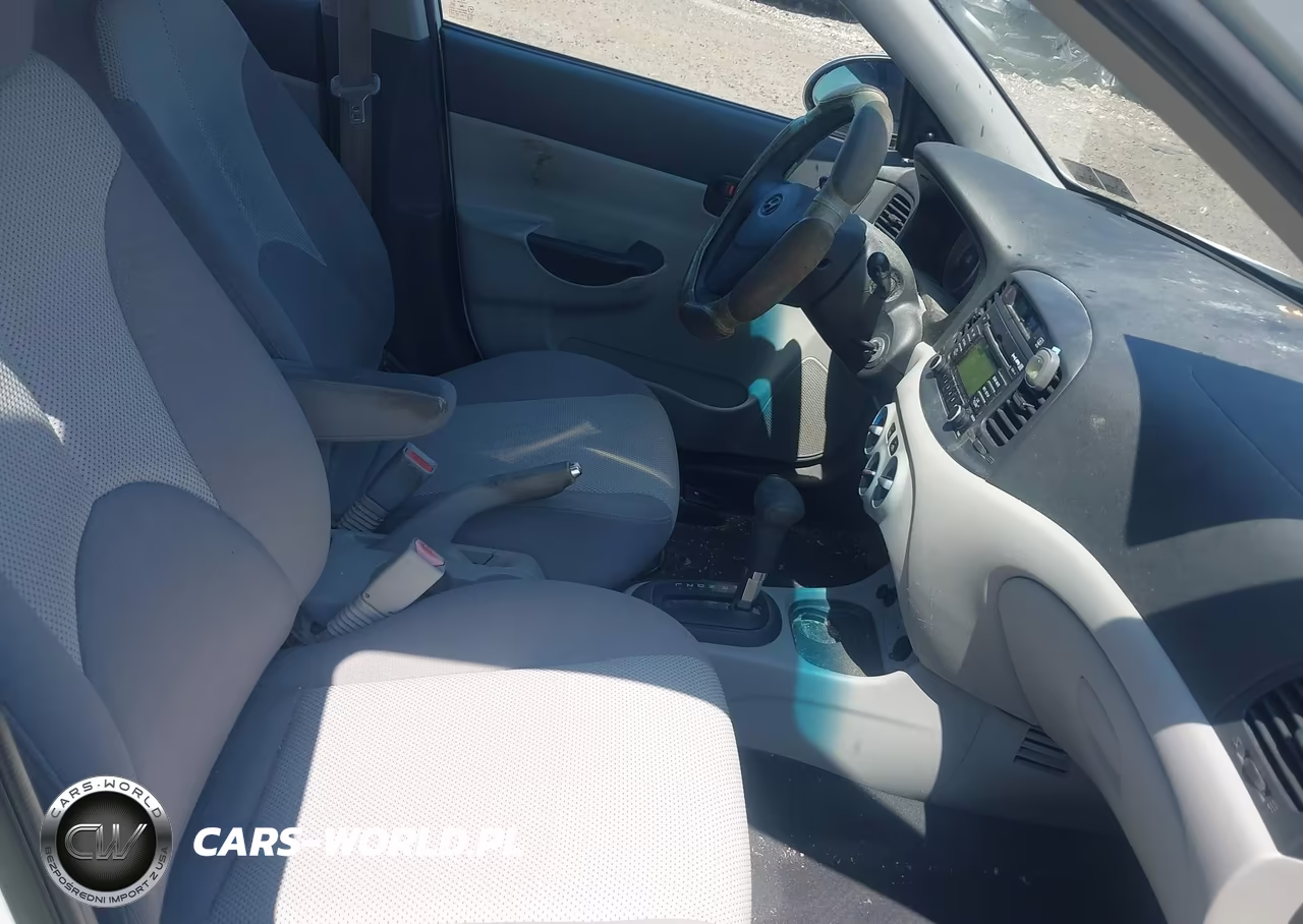 2009 Hyundai Accent Gls VIN:KMHCN46C19U321196 - 5