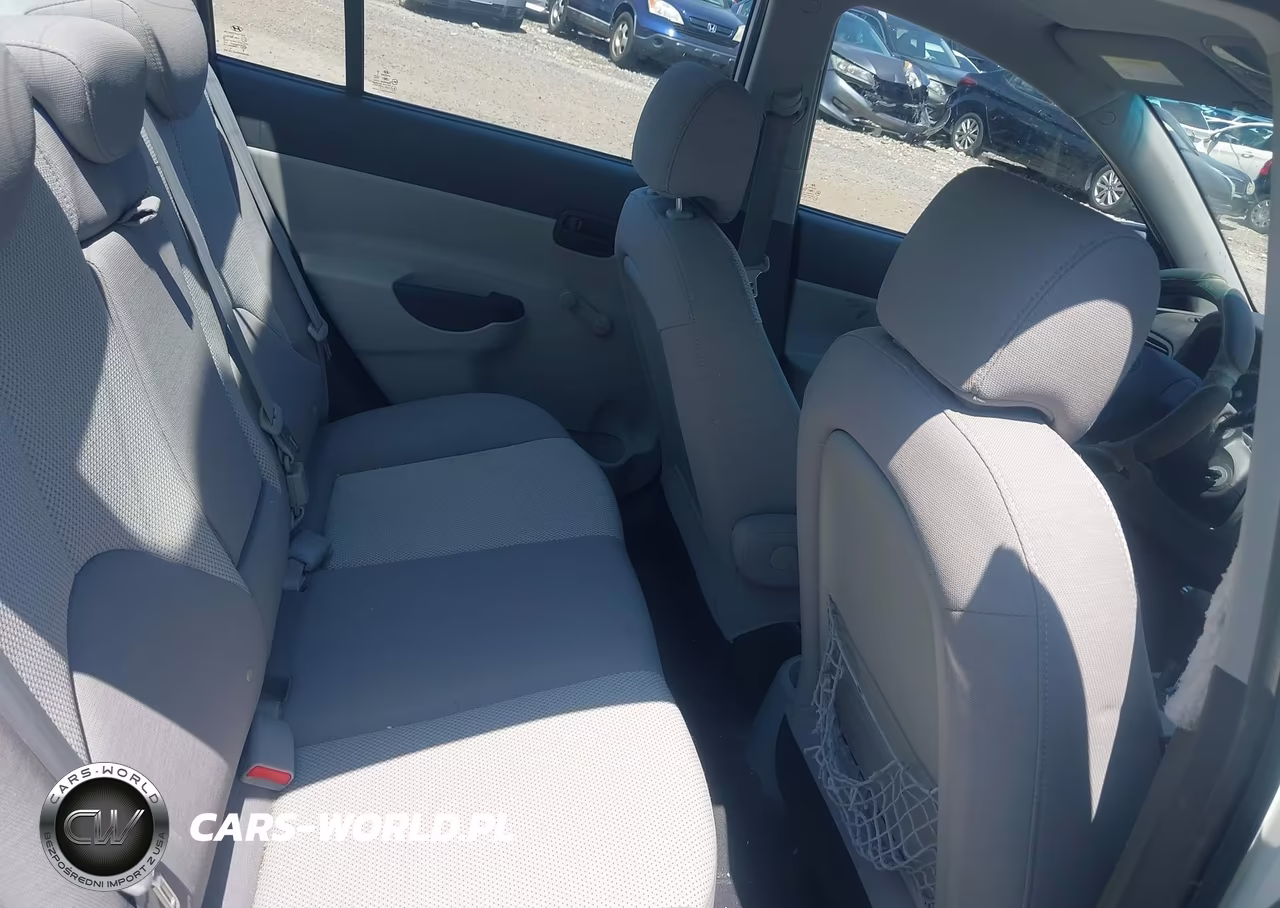 2009 Hyundai Accent Gls VIN:KMHCN46C19U321196 - 8