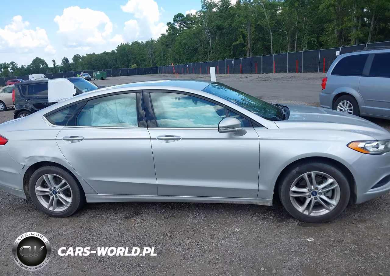 2018 Ford Fusion Se VIN:3FA6P0HD1JR281701 - 13