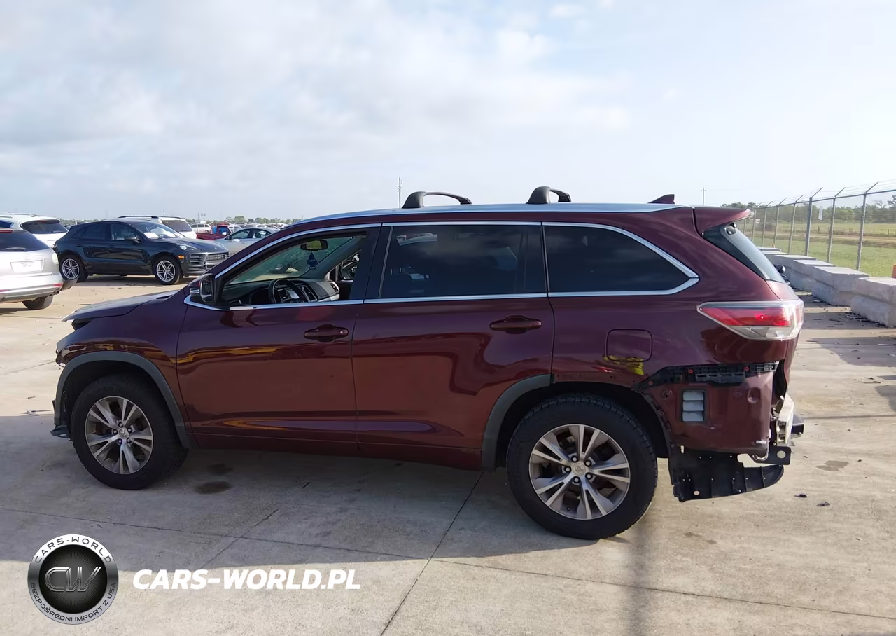 2015 Toyota Highlander Xle V6 VIN:5TDKKRFH2FS115810 - 15