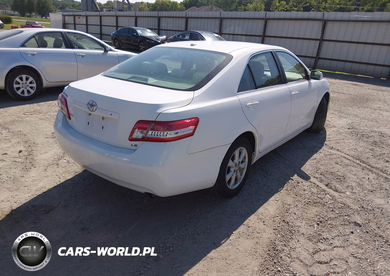 2011 Toyota Camry Le VIN:4T4BF3EK4BR140780 - 4