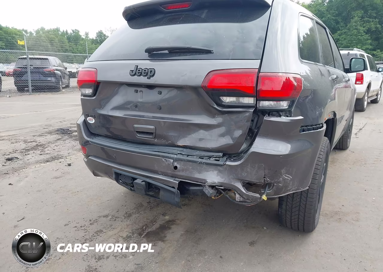 2020 Jeep Grand Cherokee Altitude 4X4 VIN:1C4RJFAG4LC409477 - 6