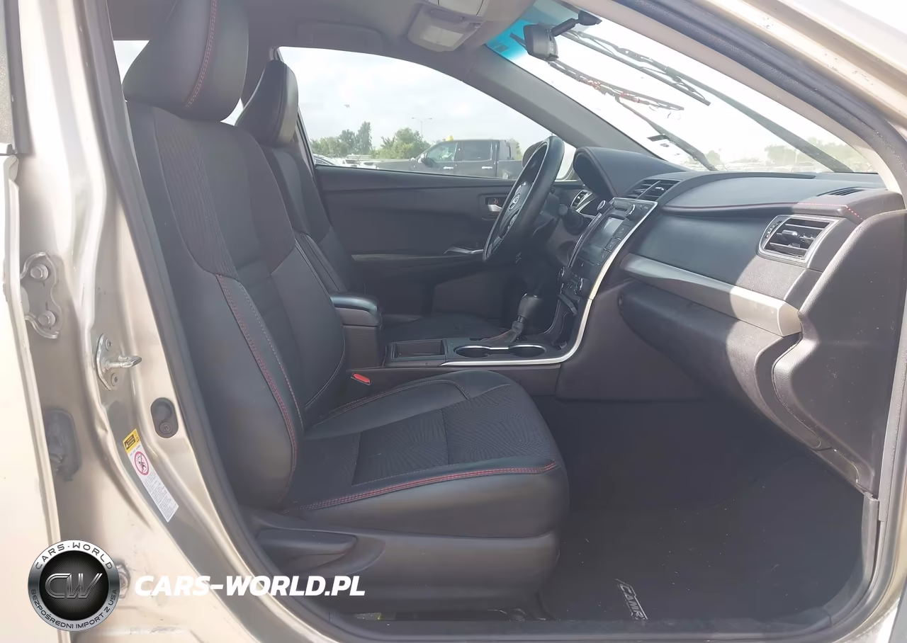 2017 Toyota Camry Se VIN:4T1BF1FKXHU725241 - 5