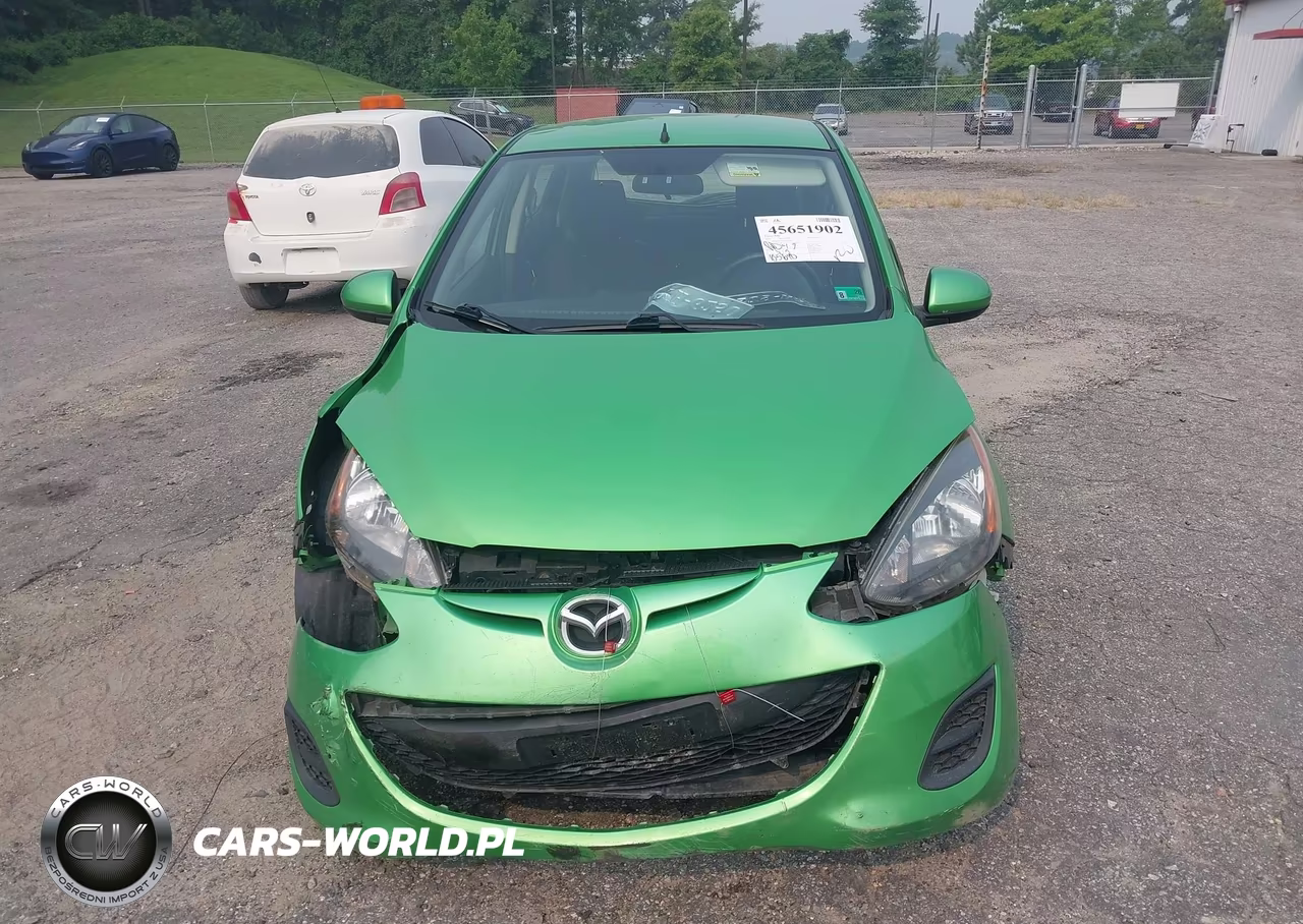 2013 Mazda Mazda2 Sport VIN:JM1DE1KY8D0152934 - 13