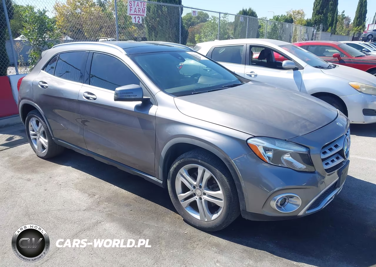 2018 Mercedes-Benz Gla 250 4Matic – zdjęcie 1 z 16