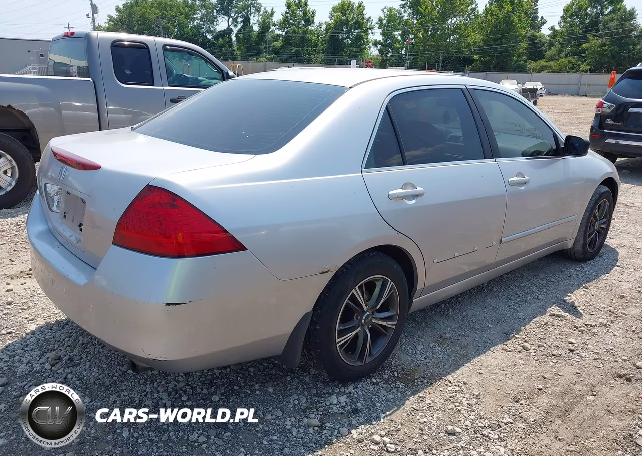 2007 Honda Accord 2.4 Se VIN:JHMCM56347C005192 - 4