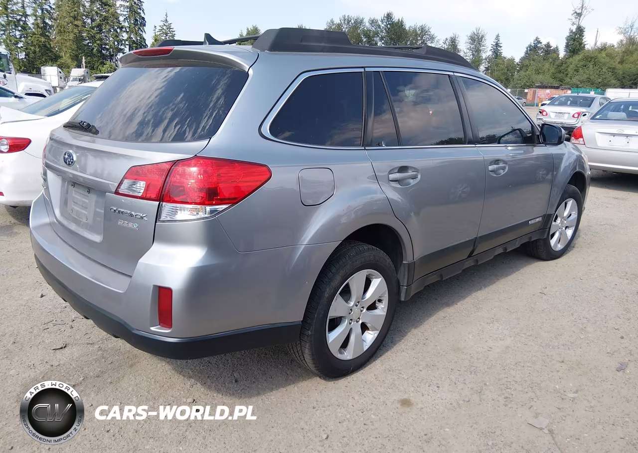 2011 Subaru Outback 2.5I Limited VIN:4S4BRBKC7B3380811 - 4