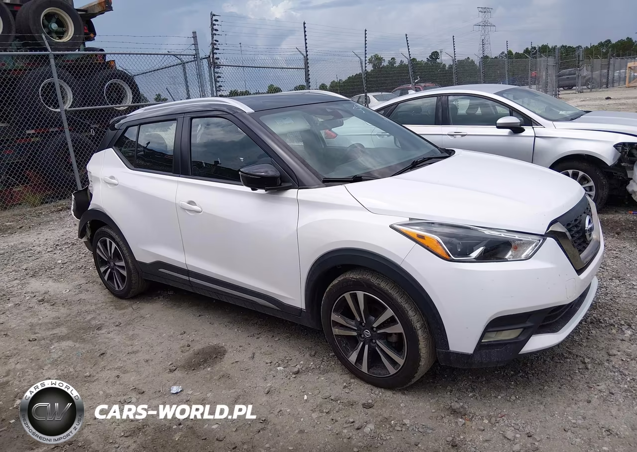 2020 Nissan Kicks Sr Xtronic Cvt