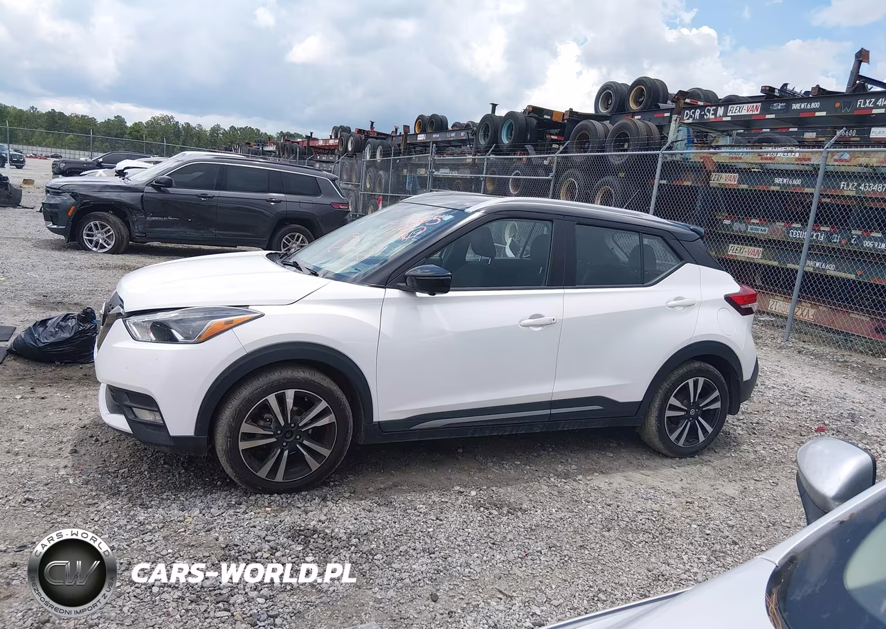 2020 Nissan Kicks Sr Xtronic Cvt VIN:3N1CP5DV1LL558610 - 15