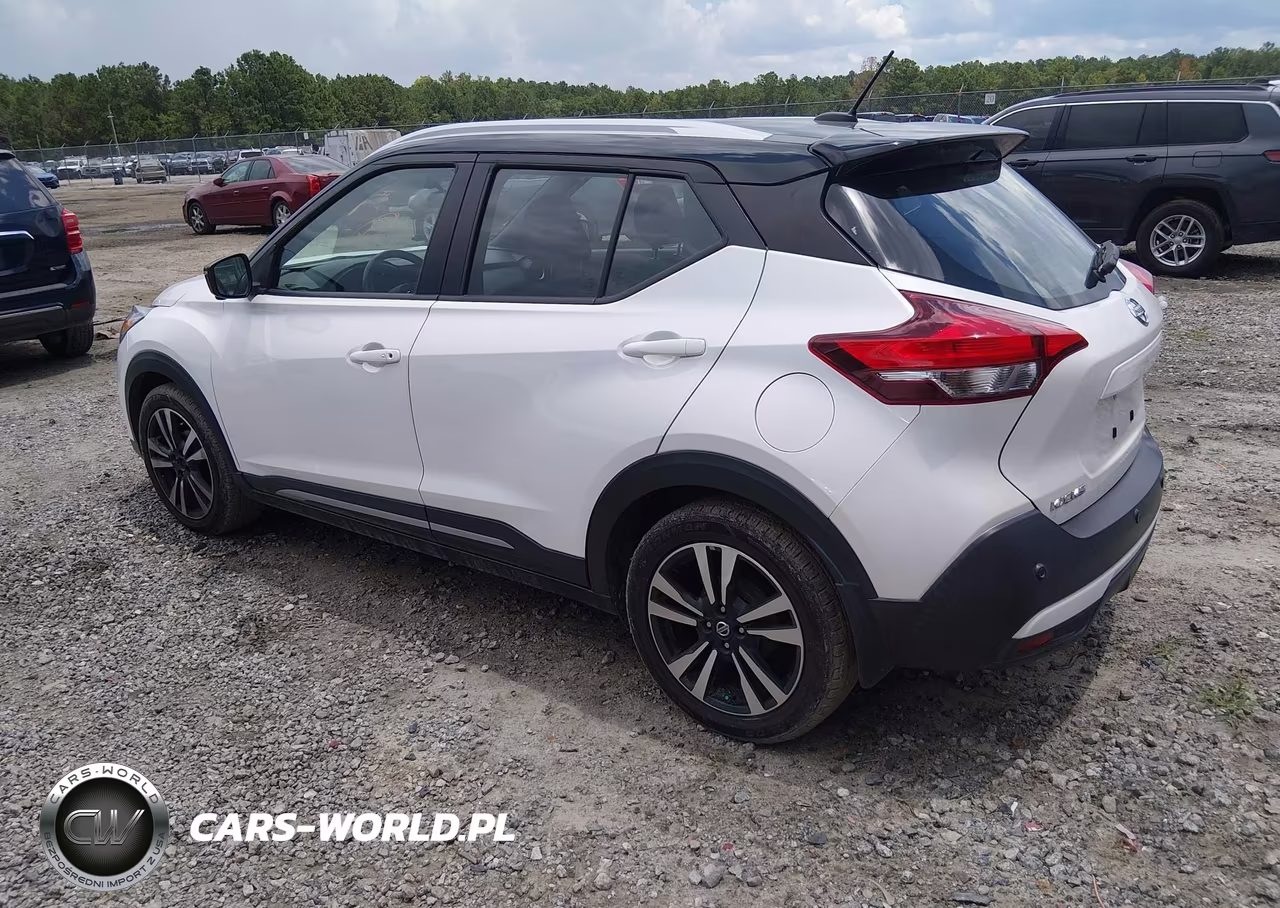2020 Nissan Kicks Sr Xtronic Cvt VIN:3N1CP5DV1LL558610 - 3