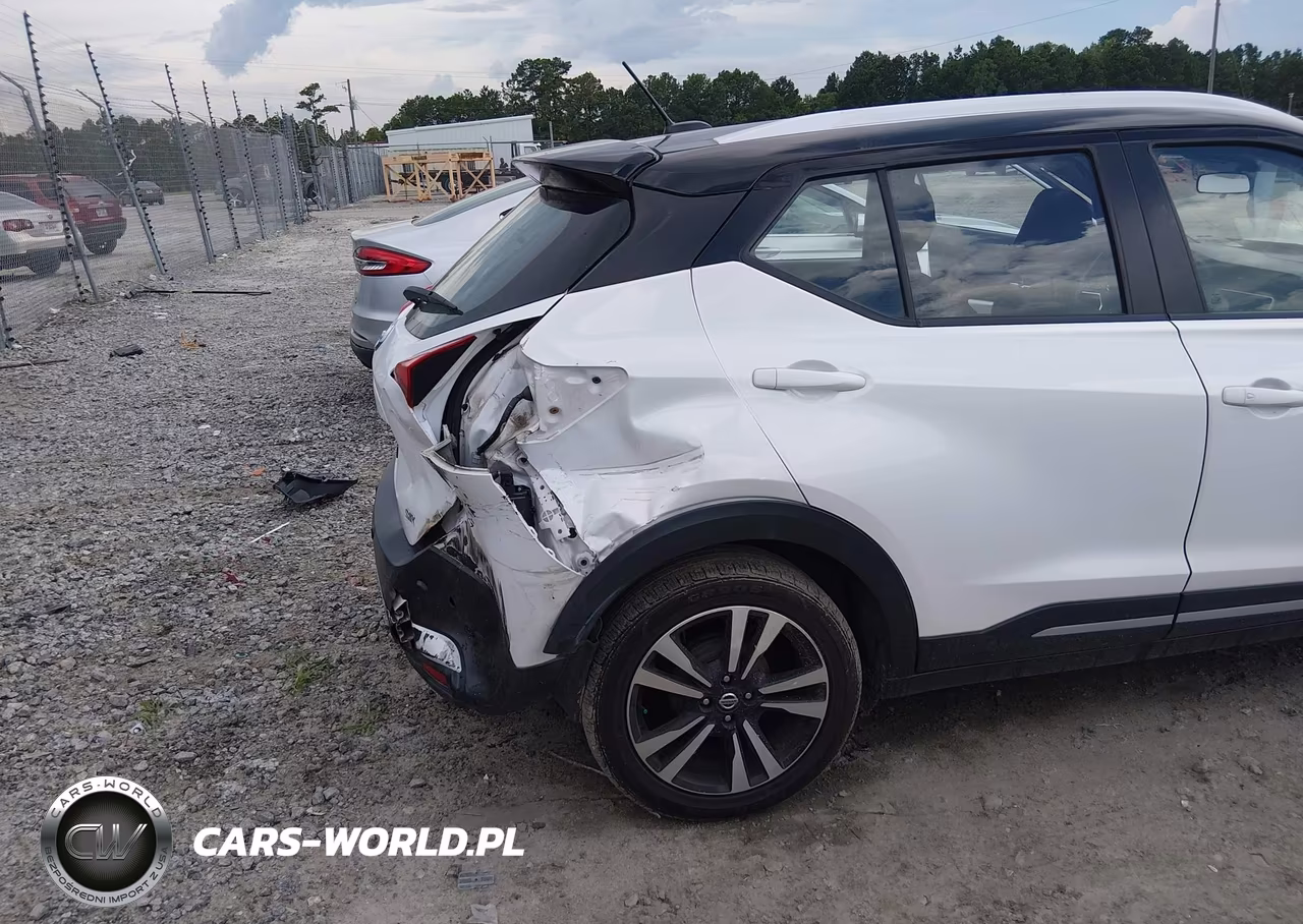 2020 Nissan Kicks Sr Xtronic Cvt VIN:3N1CP5DV1LL558610 - 6