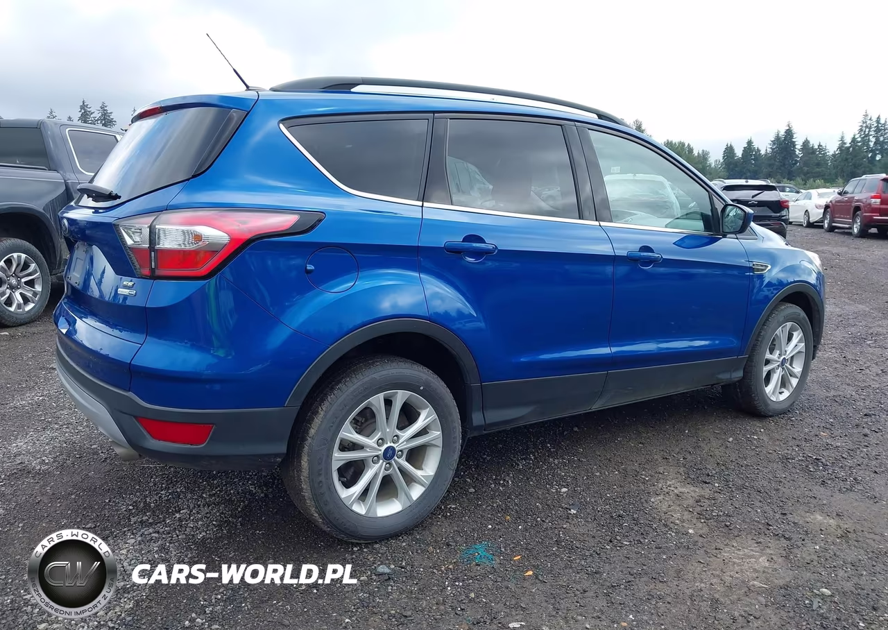 2018 Ford Escape Se VIN:1FMCU9GD8JUD31154 - 4