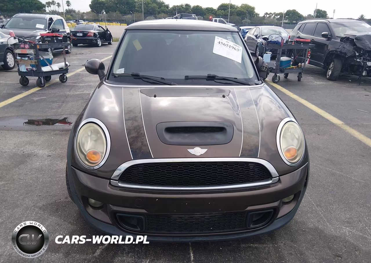 2011 Mini Cooper S VIN:WMWSV3C56BTY20410 - 12