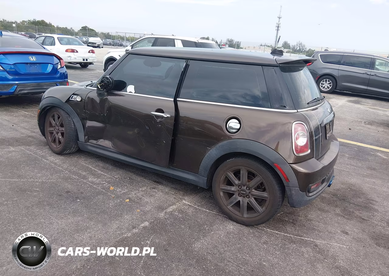 2011 Mini Cooper S VIN:WMWSV3C56BTY20410 - 3