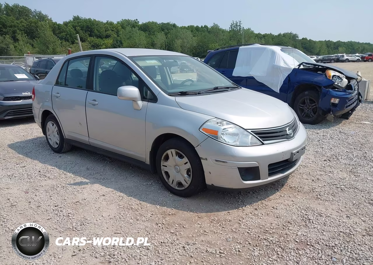 2010 Nissan Versa 1.8S