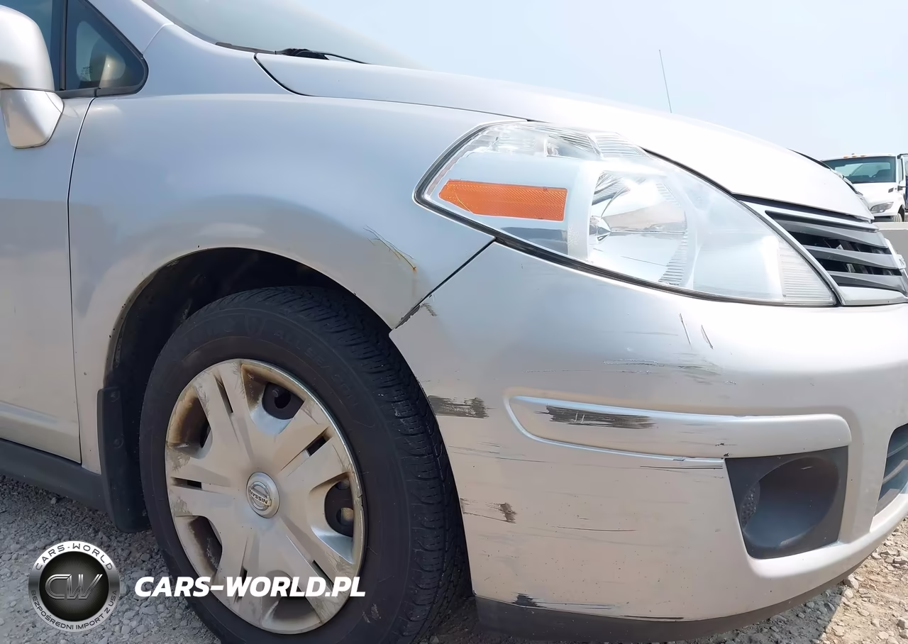 2010 Nissan Versa 1.8S VIN:3N1BC1AP2AL445591 - 6
