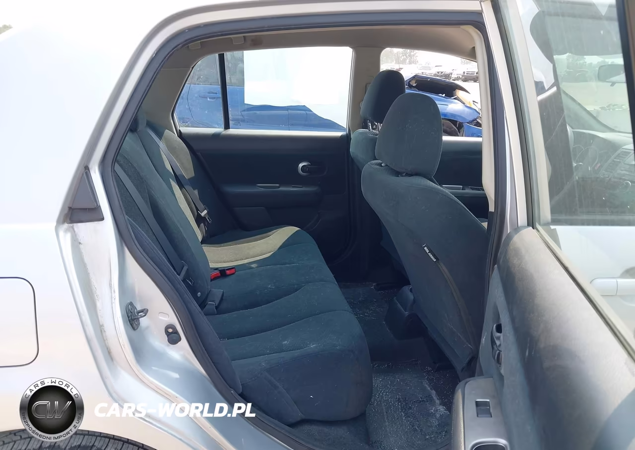 2010 Nissan Versa 1.8S VIN:3N1BC1AP2AL445591 - 8
