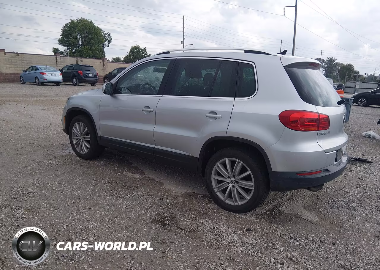 2012 Volkswagen Tiguan Se VIN:WVGBV7AX5CW531321 - 3
