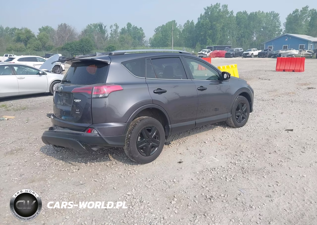 2017 Toyota Rav4 Le VIN:JTMBFREV6HJ715564 - 4