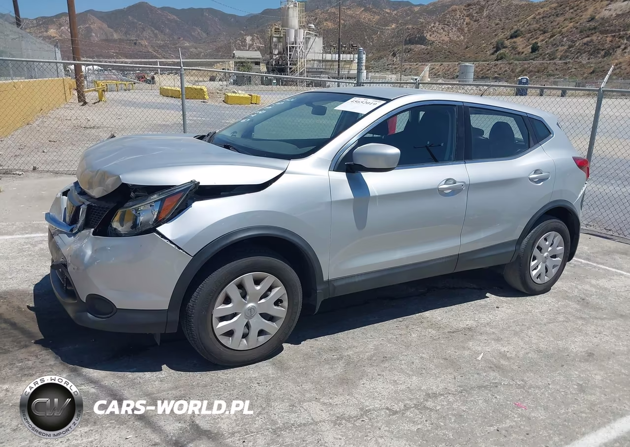 2018 Nissan Rogue Sport S VIN:JN1BJ1CPXJW184305 - 15