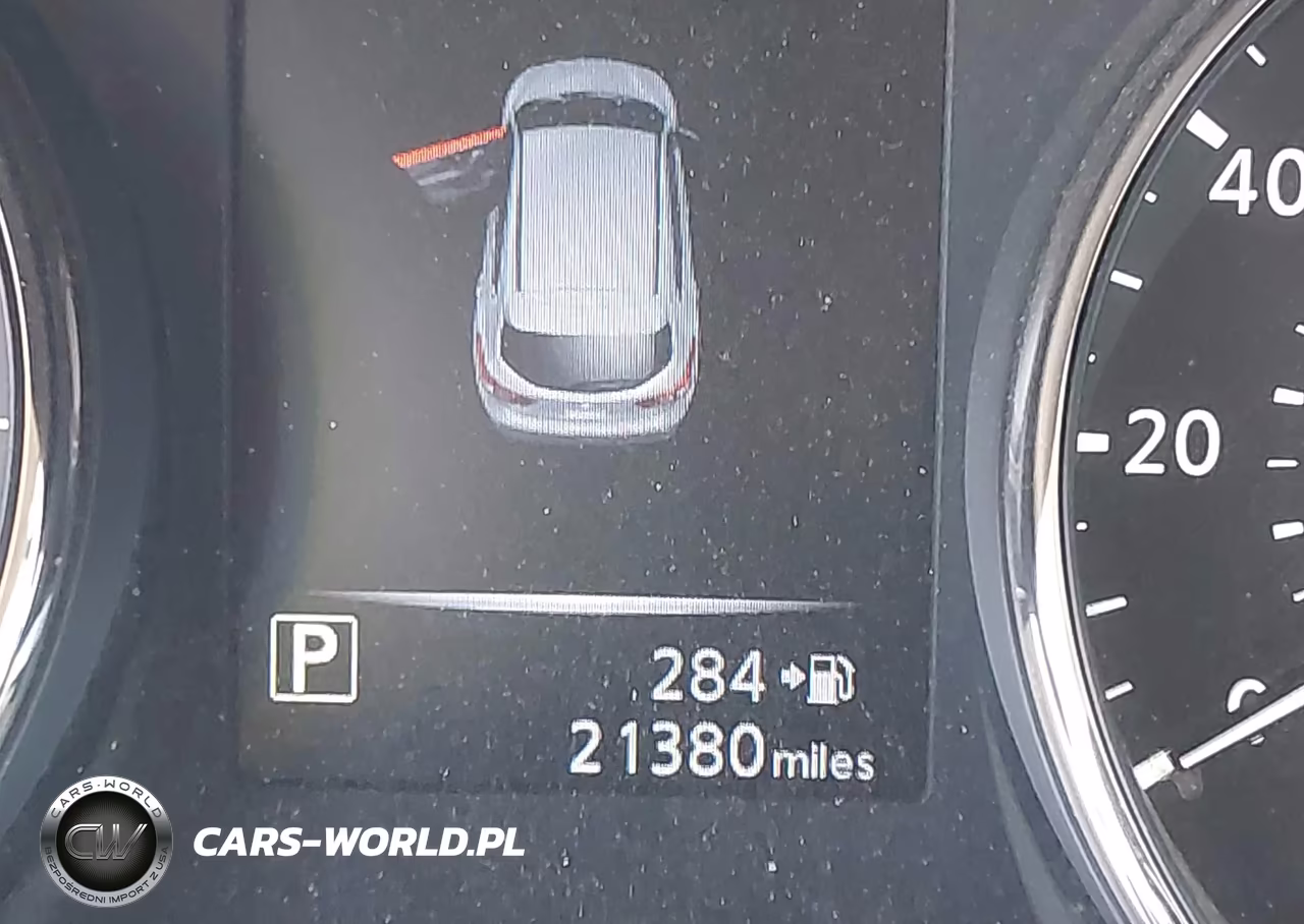 2018 Nissan Rogue Sport S VIN:JN1BJ1CPXJW184305 - 16