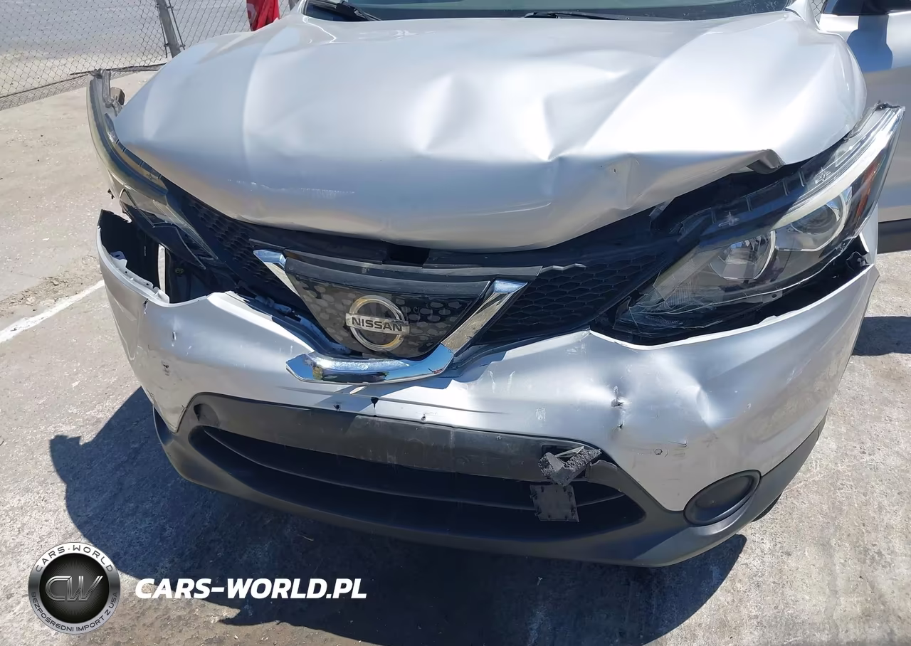 2018 Nissan Rogue Sport S VIN:JN1BJ1CPXJW184305 - 6