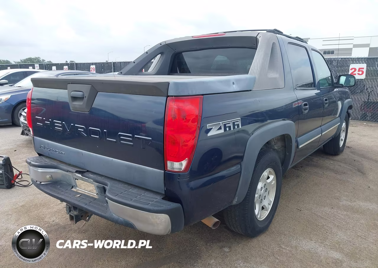2004 Chevrolet Avalanche 1500 VIN:3GNEC12T24G139940 - 4