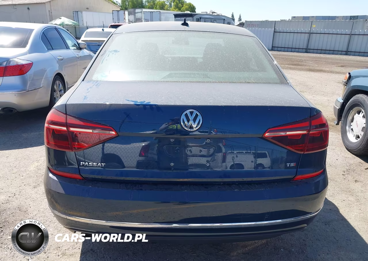 2019 Volkswagen Passat 2.0T Wolfsburg Edition VIN:1VWLA7A3XKC013347 - 16