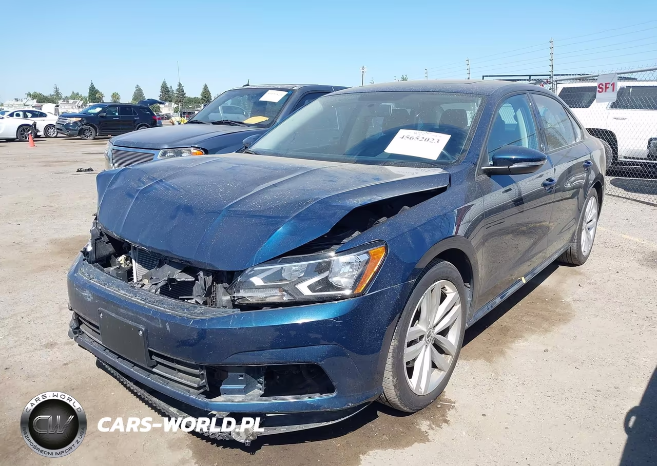 2019 Volkswagen Passat 2.0T Wolfsburg Edition VIN:1VWLA7A3XKC013347 - 2
