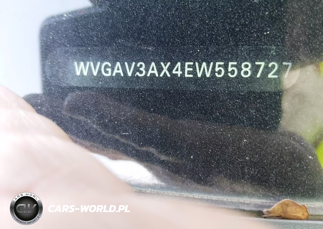 2014 Volkswagen Tiguan R-Line VIN:WVGAV3AX4EW558727 - 9