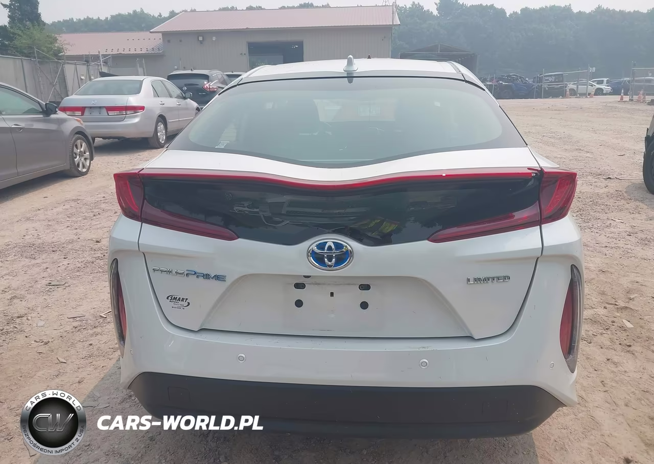 2021 Toyota Prius Prime Limited VIN:JTDKAMFP5M3176967 - 16