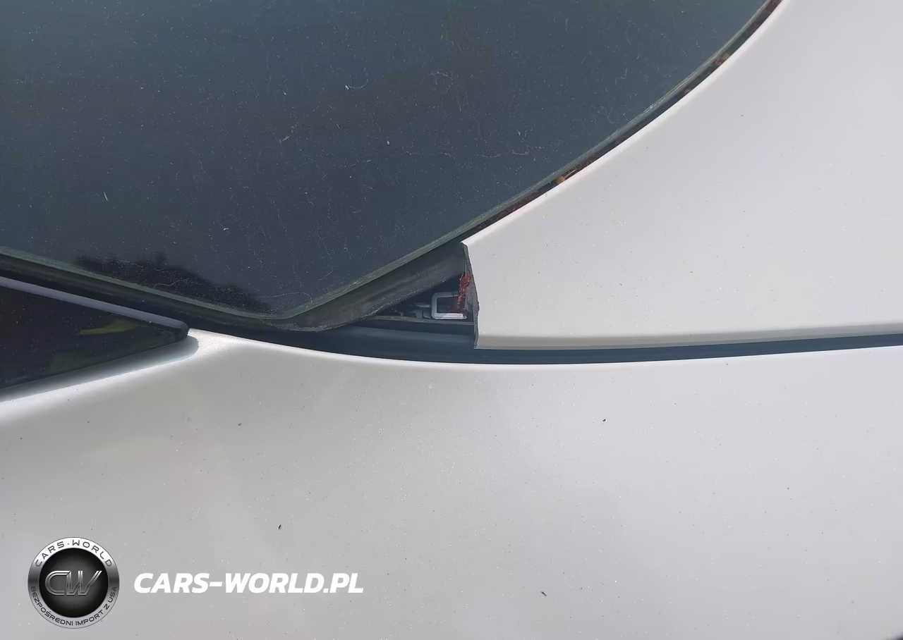 2021 Toyota Prius Prime Limited VIN:JTDKAMFP5M3176967 - 21